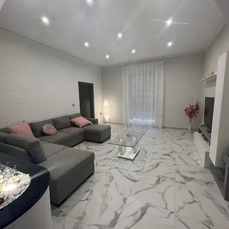 Napoli City Apartament *
